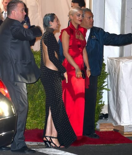 Miley Cyrus Feet Toes And Soles 128