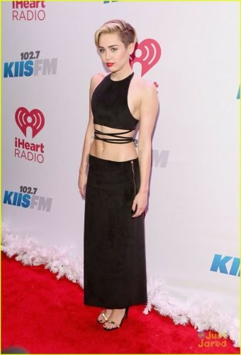 Miley Cyrus Feet Toes And Soles 143