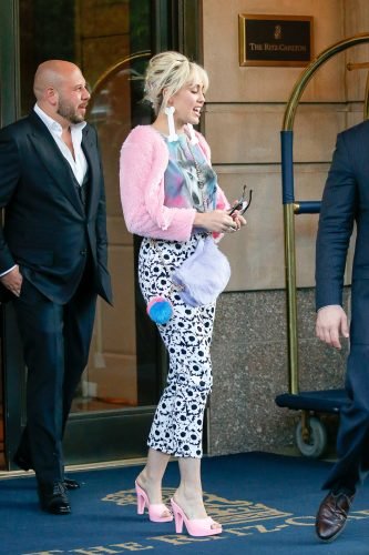 Miley Cyrus Feet Toes And Soles 342