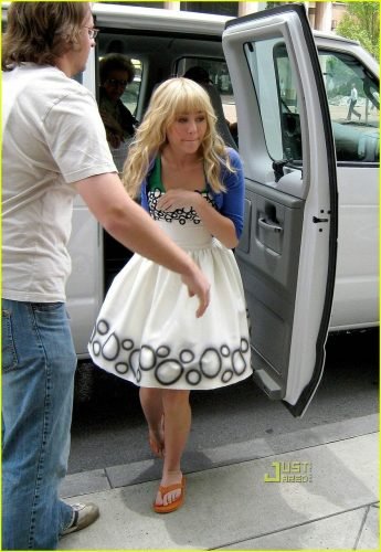 Miley Cyrus Feet Toes And Soles 495