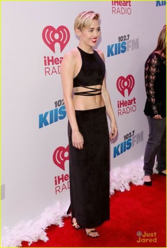 Miley Cyrus Feet Toes And Soles 513