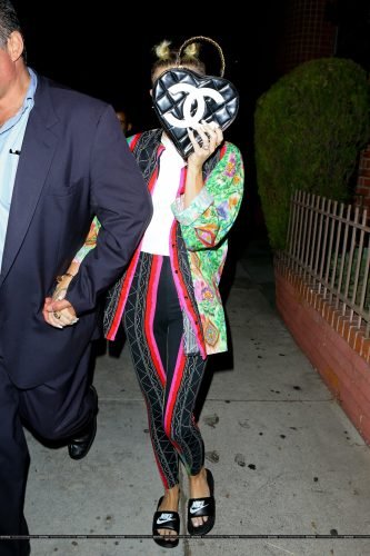 Miley Cyrus Feet Toes And Soles 632