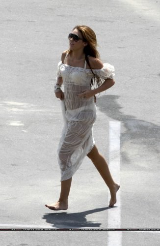 Miley Cyrus Feet Toes And Soles 655