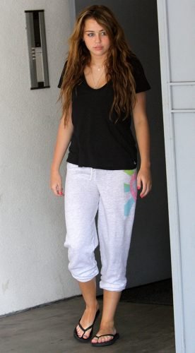 Miley Cyrus Feet Toes And Soles 744