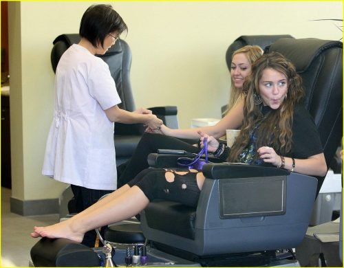 Miley Cyrus Feet Toes And Soles 772