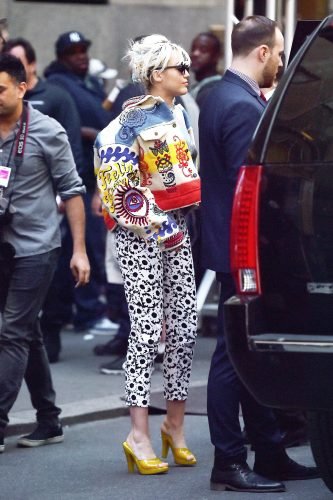 Miley Cyrus Feet Toes And Soles 951