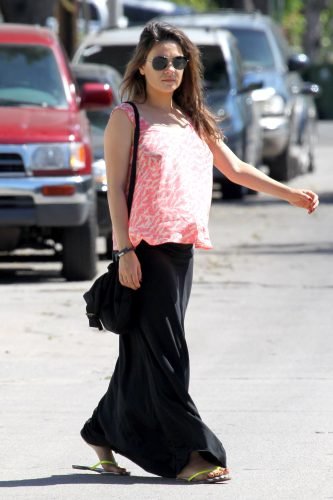 Mila Kunis Feet Toes And Soles 174