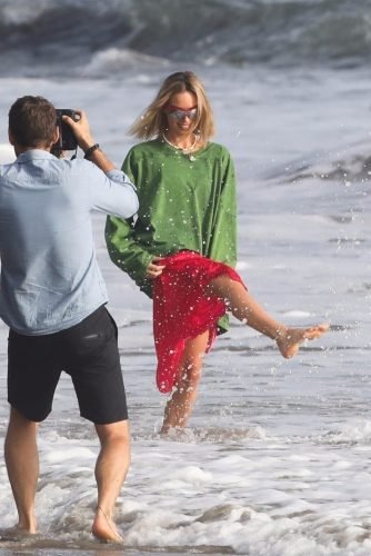 Margot Robbie Feet Toes And Soles 290