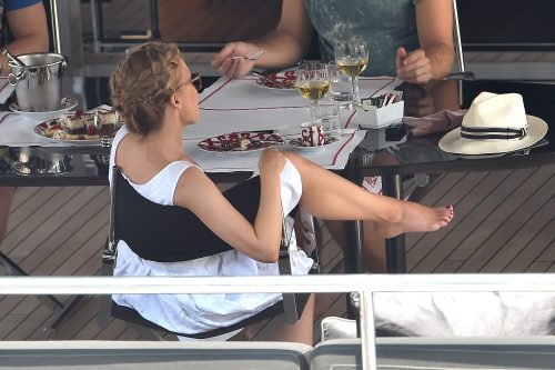 Kylie Minogue Feet Toes And Soles 921