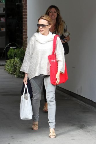 Kylie Minogue Feet Toes And Soles 994