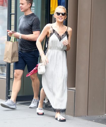 Kylie Minogue Feet Toes And Soles 1866