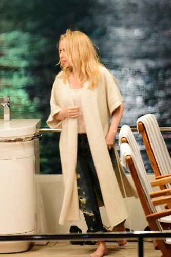 Kylie Minogue Feet Toes And Soles 2065