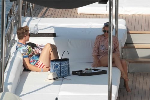 Kylie Minogue Feet Toes And Soles 2088