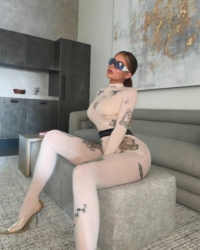 Kylie Jenner Feet Toes And Soles 455