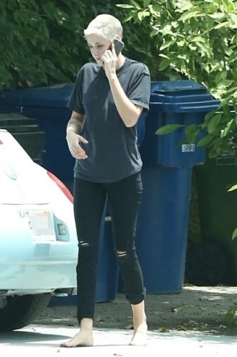 Kristen Stewart Feet Toes And Soles 228