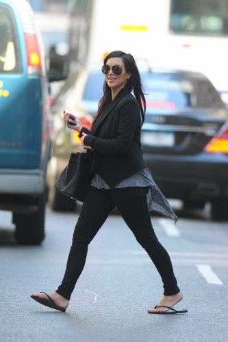 Kim Kardashian Feet Toes And Soles 738