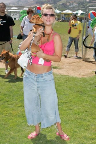 Kaley Cuoco Feet Toes And Soles 121