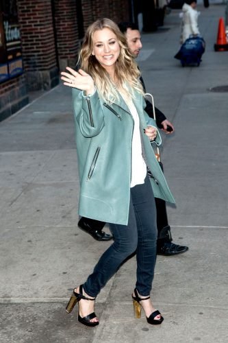 Kaley Cuoco Feet Toes And Soles 610
