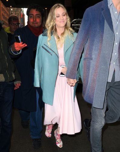 Kaley Cuoco Feet Toes And Soles 617