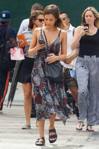 Jessica Alba Feet Toes And Soles 538