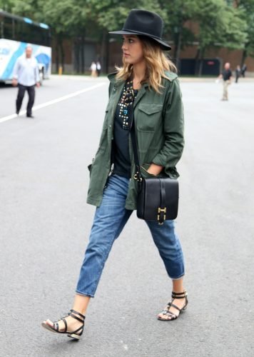 Jessica Alba Feet Toes And Soles 827