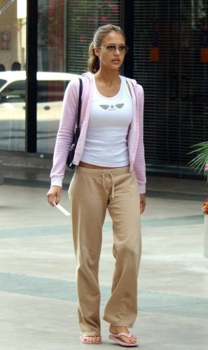 Jessica Alba Feet Toes And Soles 970