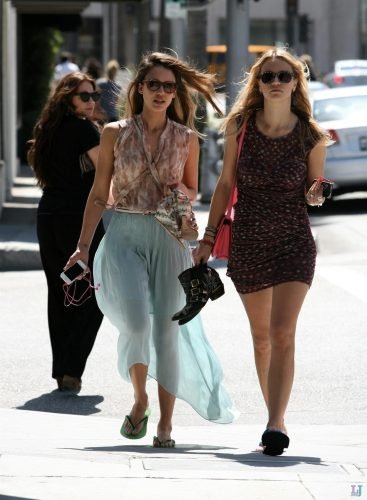 Jessica Alba Feet Toes And Soles 989