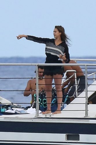 Jessica Alba Feet Toes And Soles 70