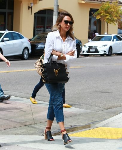Jessica Alba Feet Toes And Soles 264