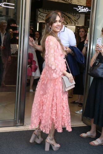 Jessica Alba Feet Toes And Soles 1016