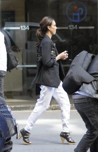 Jessica Alba Feet Toes And Soles 1204