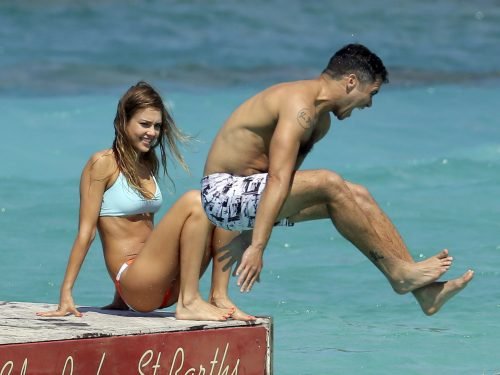 Jessica Alba Feet Toes And Soles 1573