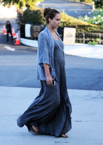 Jessica Alba Feet Toes And Soles 1673