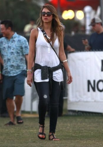 Jessica Alba Feet Toes And Soles 1696