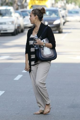Jessica Alba Feet Toes And Soles 1740