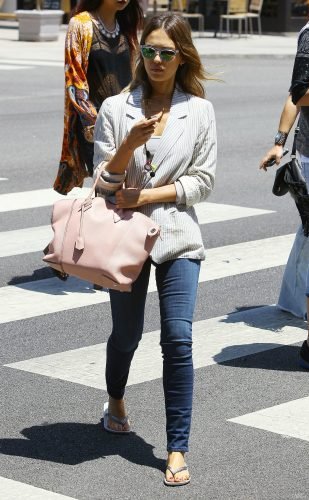 Jessica Alba Feet Toes And Soles 1768