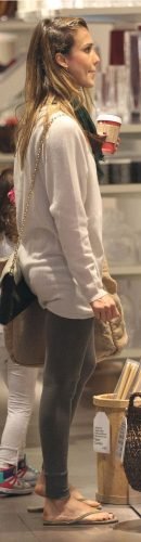 Jessica Alba Feet Toes And Soles 1867