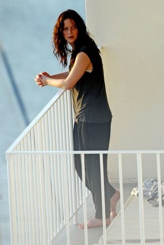 Jennifer Lawrence Feet Toes And Soles 548