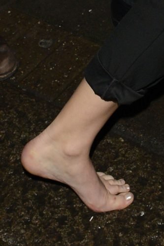 Jennifer Lawrence Feet Toes And Soles 1461