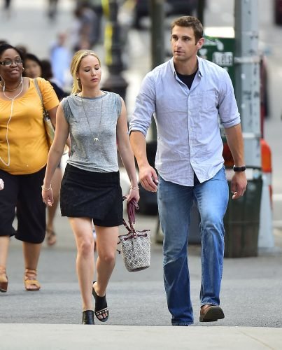 Jennifer Lawrence Feet Toes And Soles 1614
