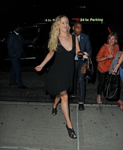 Jennifer Lawrence Feet Toes And Soles 1634