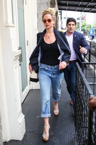 Jennifer Lawrence Feet Toes And Soles 1796