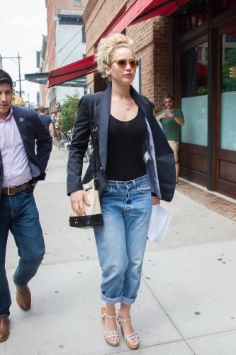 Jennifer Lawrence Feet Toes And Soles 1803