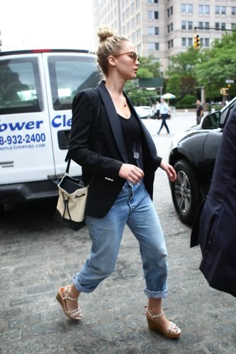 Jennifer Lawrence Feet Toes And Soles 1811
