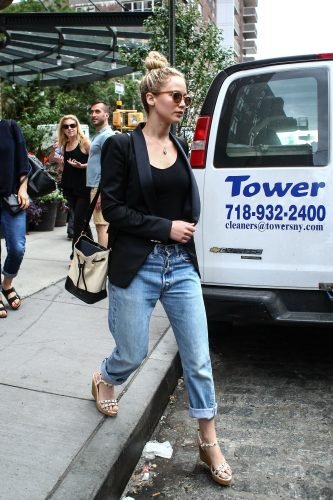 Jennifer Lawrence Feet Toes And Soles 1815