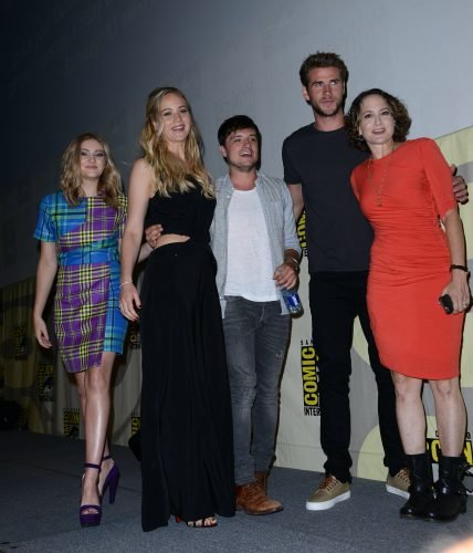 Jennifer Lawrence Feet Toes And Soles 1822