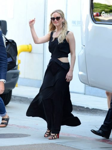 Jennifer Lawrence Feet Toes And Soles 1826