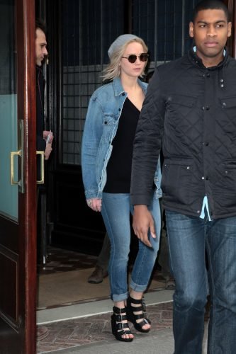 Jennifer Lawrence Feet Toes And Soles 2257