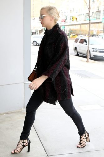 Jennifer Lawrence Feet Toes And Soles 2321