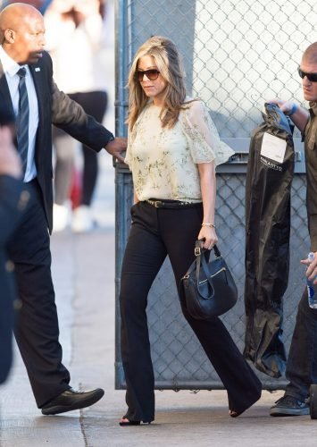 Jennifer Aniston Feet Toes And Soles 303